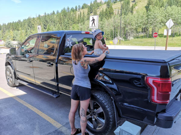 Getting around the Bow Valley – Buying a&nbsp;car